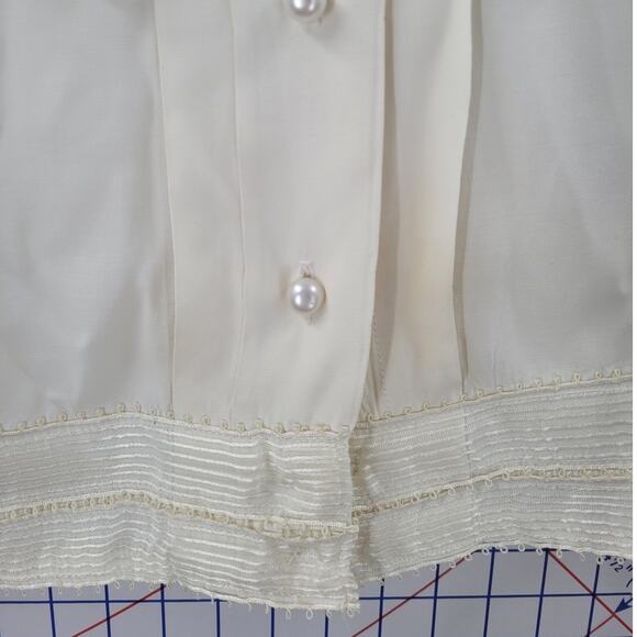 Romantic Vintage Lace-Collar Cropped Blouse by Impressions of California 2-2 - Picture 9 of 15